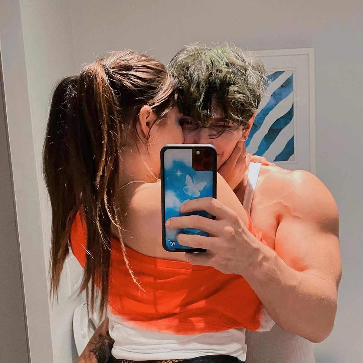 TikTok Liebe: Addison Rae & Bryce Hall posten Pärchen-Pics