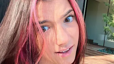 TikTok-Star Charli D’Amelio: Fast 100 Millionen Follower und kein Vorbild? - Foto: Instagram @charlidamelio