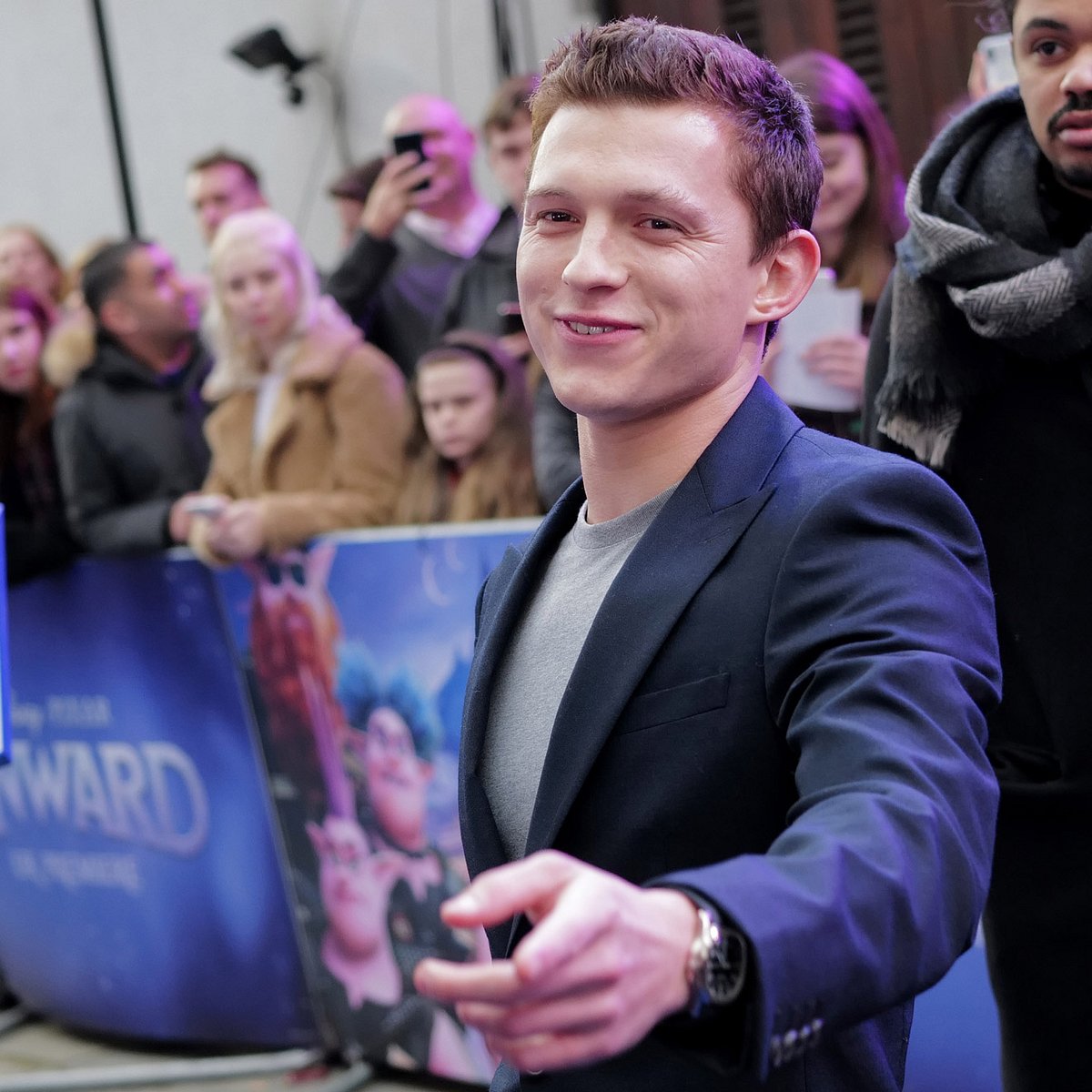 Tom Holland überrascht Fans