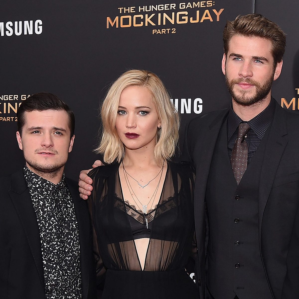 Josh Hutcherson, Jennifer Lawrence und Liam Hemsworth 2015 auf der Premiere von The Hunger Games: Mockingjay- Part 2 in New York.