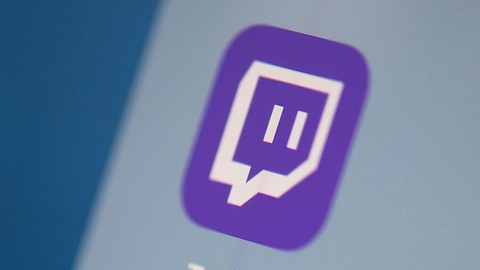 Was für ein Skandal: Twitch wurde gehackt! - Foto: MARTIN BUREAU / Kontributor / Gettyimages