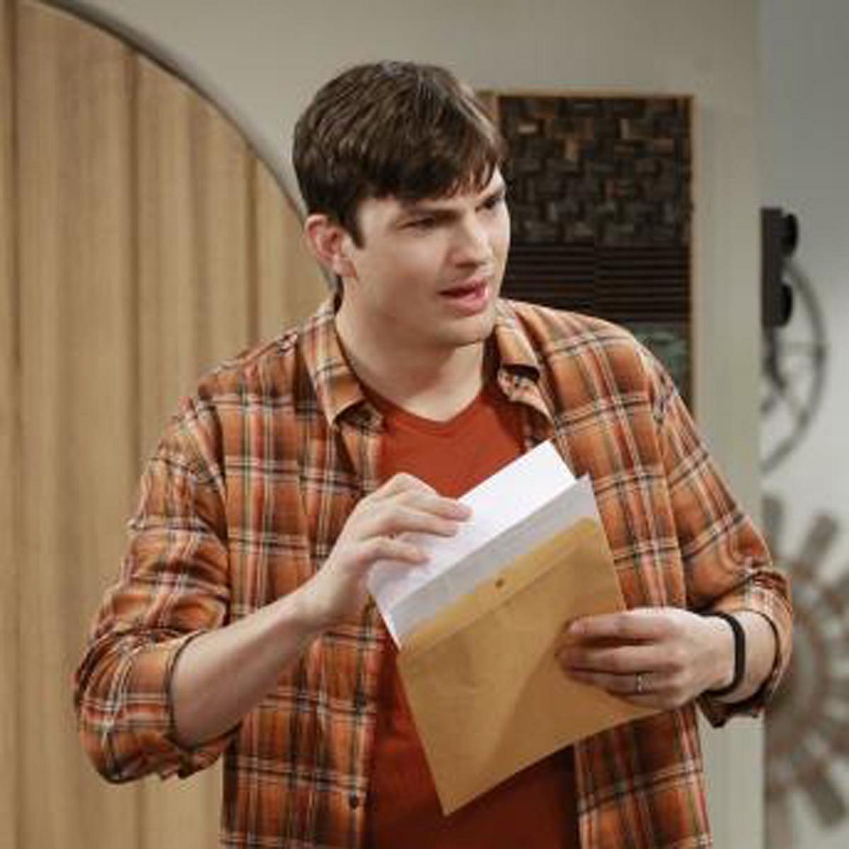 “Two And A Half Men”: 10 Dinge, die keinen Sinn ergeben - Walden