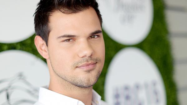 Unbeliebte Stars: Taylor Lautner - Foto: Charley Gallay / getty images