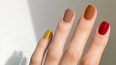Die besten Tipps & Tricks: So bekommst du schöne Nägel! - Foto: Instagram/ Malinka