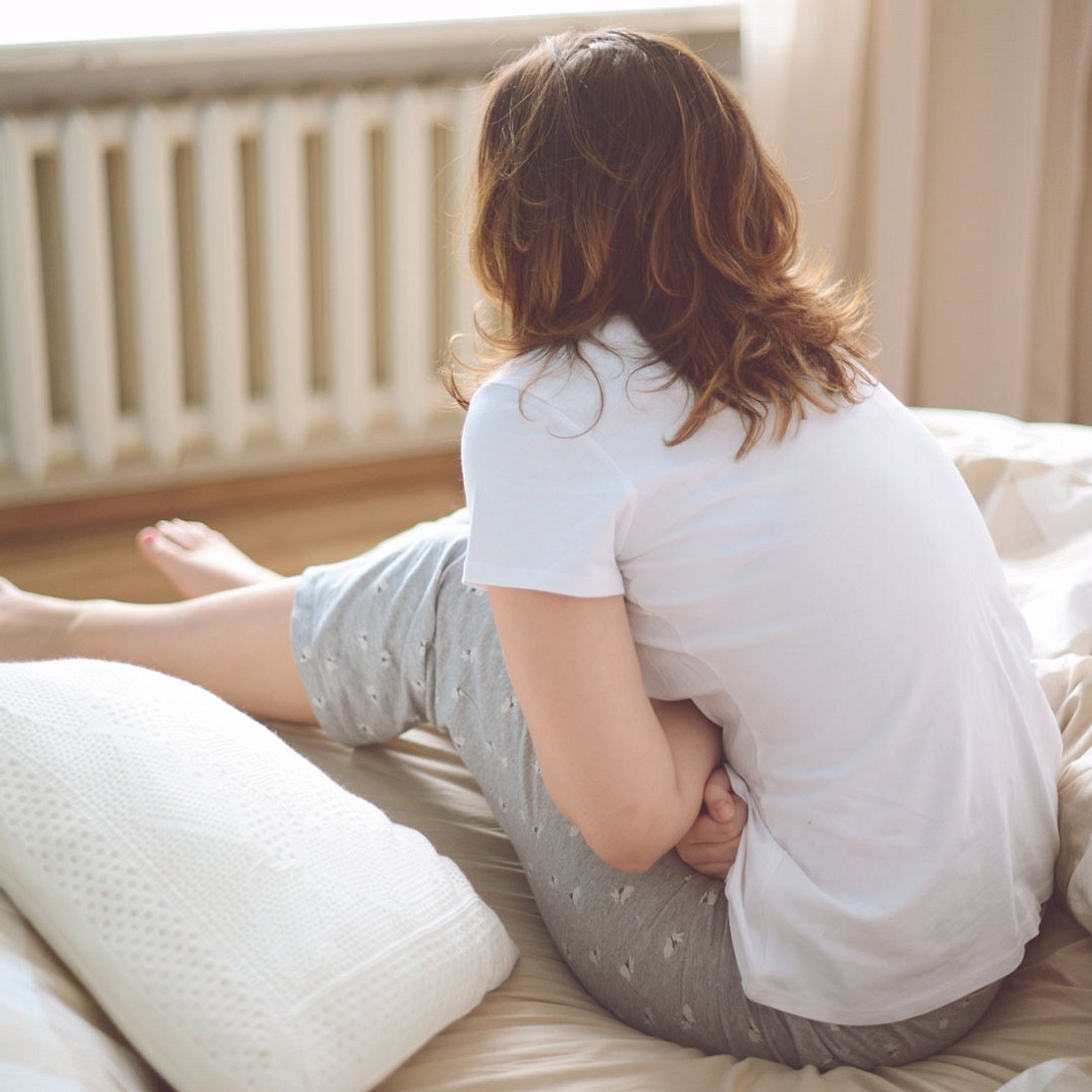 Unterleibsschmerzen Periode: Ursachen und was wirklich hilft