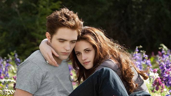 Ein Herz und eine Seele: Edward und Bella! - Foto: Summit Entertainment