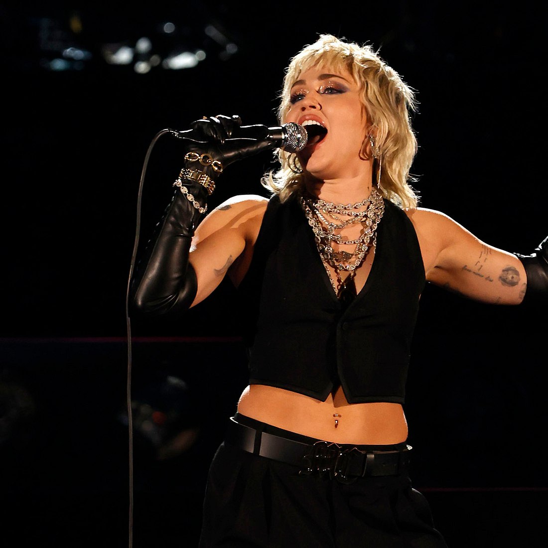 Der „Wolf Cut“ ist die ultimative Trendfrisur für 2022 miley cyrus