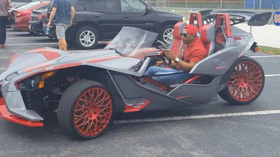 Yoenis Cespedes Tricycle