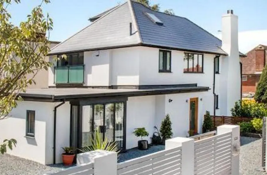 Zoella Haus
